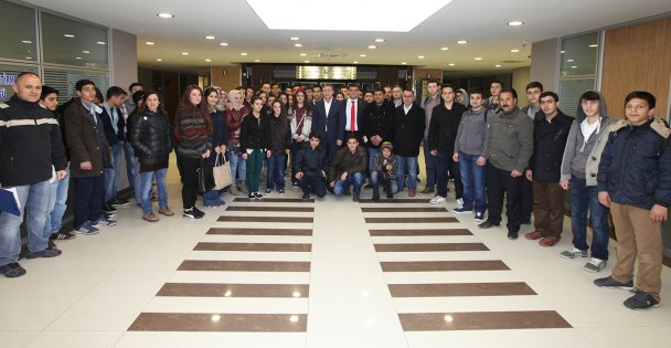 Gençleri Çanakkale'ye Uğurladı