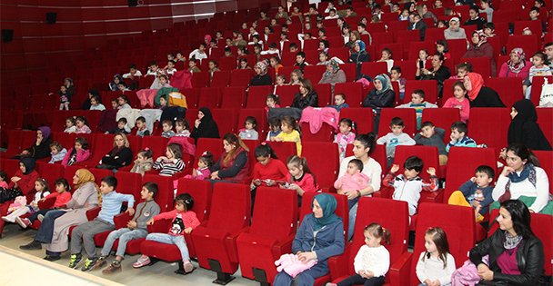 GKM kahkahalar ile şenlendi