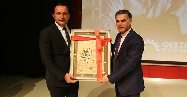 GKM'da etkinlik sezonu Gazeteci Özışık'la açıldı