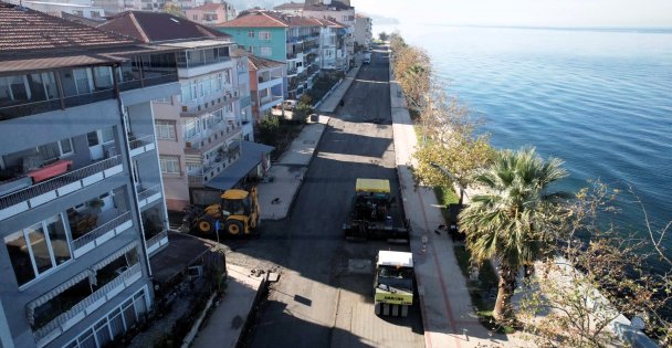 Gölcük Halıdere sahilinde üstyapı sil baştan