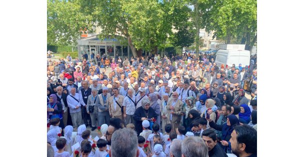Hacı adayları dualarla kutsal topraklara uğurlandı