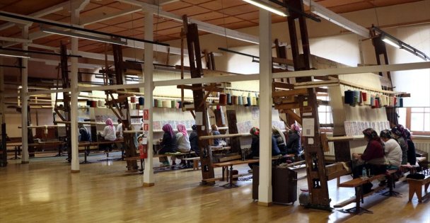 Has Oda'nın halısı asırlık tezgahlarda dokunacak