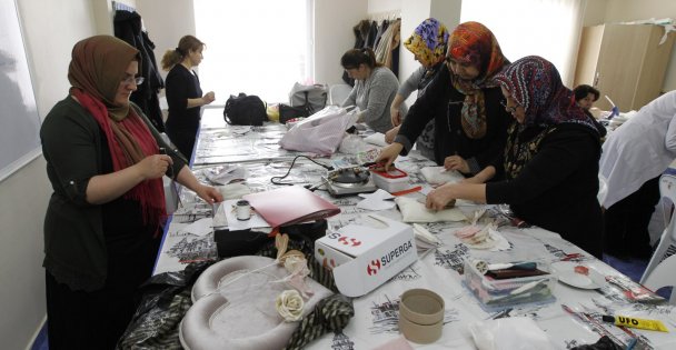 Hediyeler Gesmek'ten