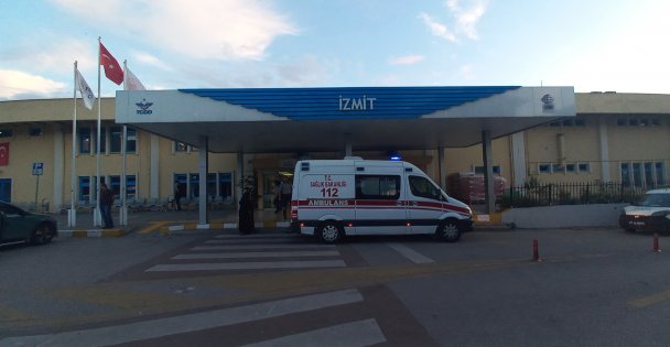 Hızlı trenden inerken hastanelik oldu