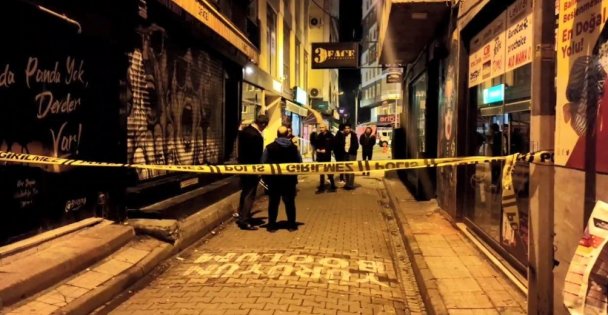 Husumetlilerini silahlarla sokaklarda aramışlar