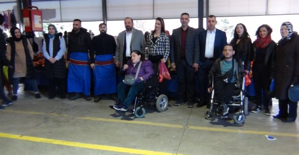 İlk Defa Alışveriş Yaptılar