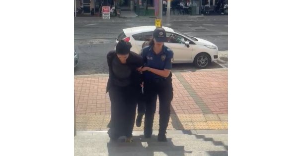 İş yerinden dolar ve euro çalan şüpheliler suçüstü yakalandı