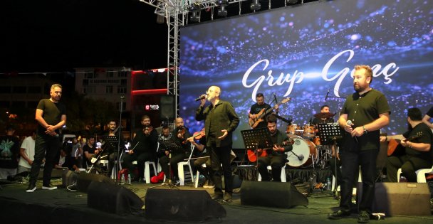 İz Bırakan Ezgiler, Gebze'de Seslendirildi