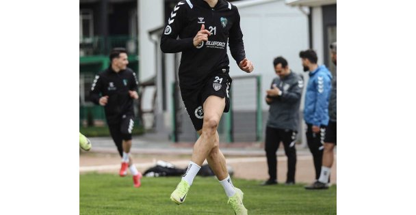 İzmit'te Kocaelispor'a 10 yıllığına tahsis