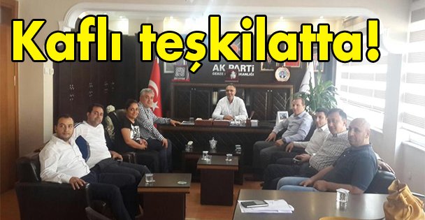 Kaflı teşkilatta!