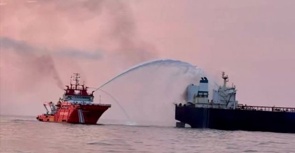 KAIROS gemisindeki yangına müdahale: 