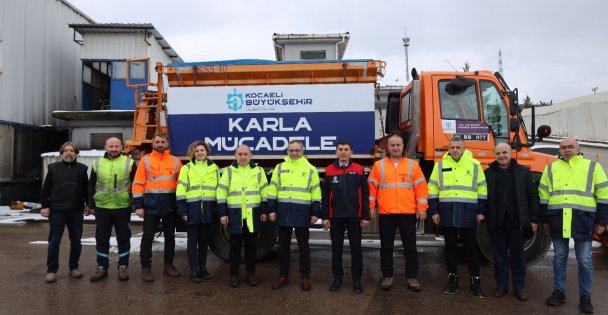 Karla mücadele anbean takip ediliyor