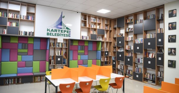 KARTEPE GENÇ AKADEMİ'NİN KÜTÜPHANESİ GENÇLERLE DOLUYOR