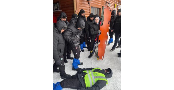 Kartepe'de kış turizmine güvenli dokunuş;  Kuzuyayla'da kış tatbikatı