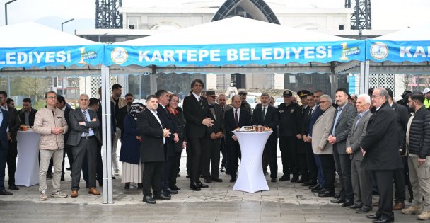 KARTEPE'DE RAMAZAN BAYRAMI COŞKUSU