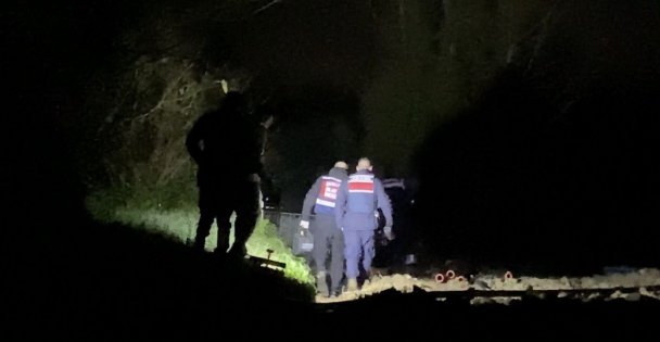 Kayıp olarak aranan eski muhtar varilin içinde ölü bulundu