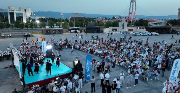 Kocaeli 1. Balkan Halk Oyunları Festivali Başladı