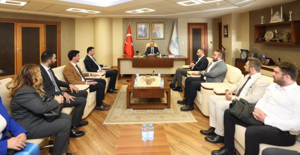 Kocaeli Büyükşehir Belediye Başkanı Doç. Dr. Tahir Büyükakın STK'ları İle Görüştü