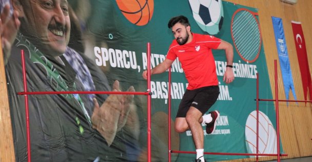 Kocaeli Büyükşehir Belediyesi geleceğin polis adaylarına; ‘Fiziki Yeterlilik Sınavına Hazırlık Kursu' açıyor