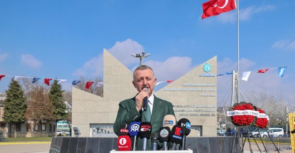 Kocaeli Büyükşehir Belediyesi'nden İzmit'te bir anlamlı açılış daha: Büyükşehir'den 1 Mart Anıtı