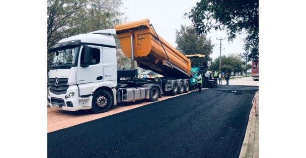 Kocaeli Büyükşehir her yerde harıl harıl çalışıyor;  Gölcük Çiftlik Mahallesi'ne nefes aldıracak çalışma