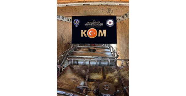 Kocaeli'de 3 bin 950 litre kaçak akaryakıt ele geçirildi