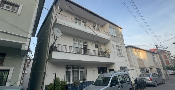 Kocaeli'de bir binada daha panik: Boşaltılarak mühürlendi