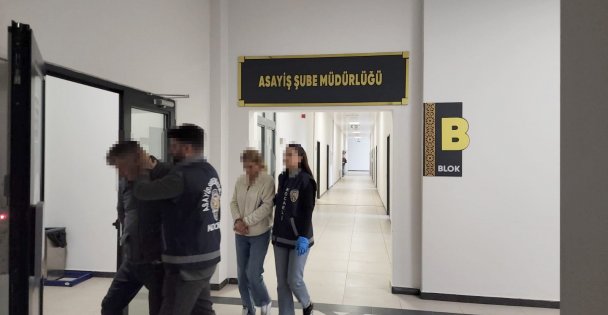 Kocaeli'de bir evden altın çalan 2 şüpheli yakalandı