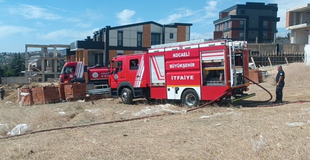 Kocaeli'de çıkan orman yangını söndürüldü