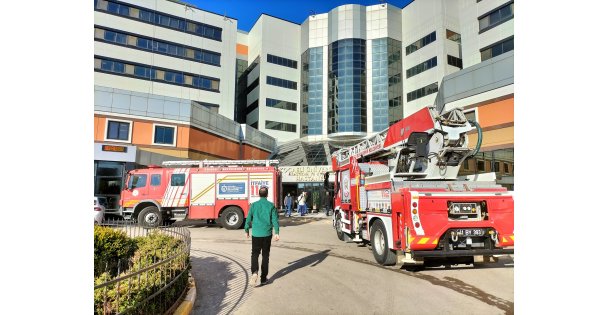 Kocaeli'de hastanede korkutan yangın