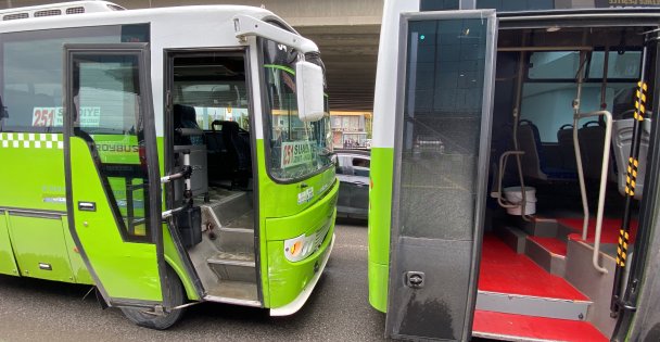 Kocaeli'de iki halk otobüsü çarpıştı: 1 yaralı