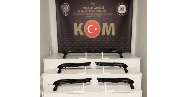 Kocaeli'de kaçak silah operasyonunda 6 pompalı tüfek ele geçirildi