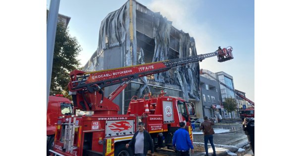 Kocaeli'de kozmetik fabrikasında yangın: 6 ölü, 1 yaralı