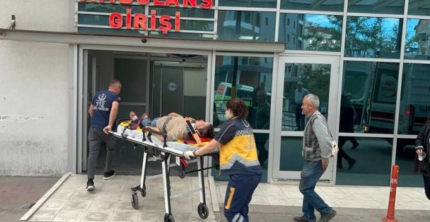 Kocaeli'de Motosikletin Çarptığı Kadın Yaralandı