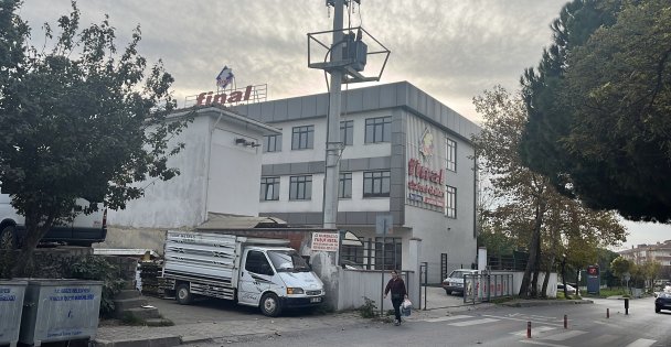 Kocaeli'de özel lisede gıda alarmı: 14 öğrenci hastaneye kaldırıldı