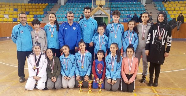 Kocaeli'ye 13 Madalya