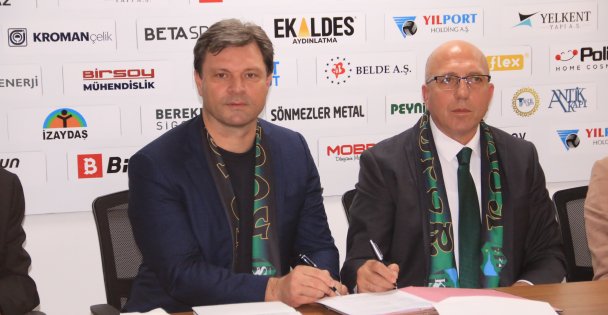 Kocaelispor, Teknik Direktör Ertuğrul Sağlam İle 2 Yıllık Sözleşme İmzalandı
