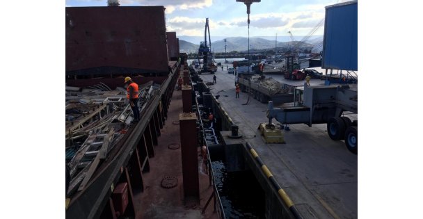 Körfez'i kirleten gemiye 5 milyon 122 bin 793 lira ceza