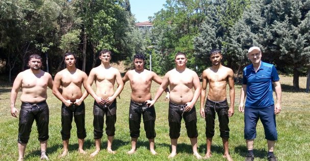 Körfezli güreşçiler, Sekapark ve Kırkpınar güreşlerine hazırlanıyor