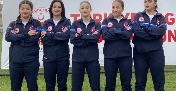 Körfezli kadın sporcular milli takım kampında