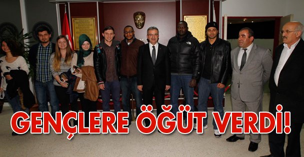 Köşker gençlere öğüt verdi