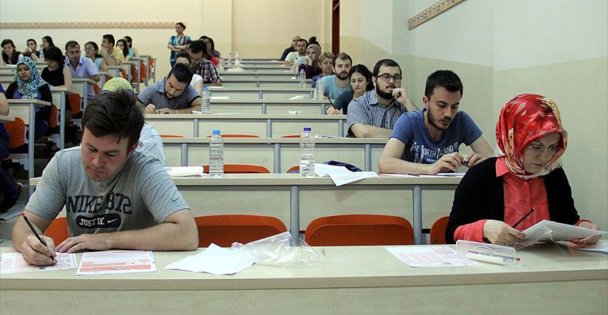 KPSS ÖABT sınavı yapıldı