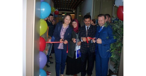 Küçük ressamlardan büyük sergi