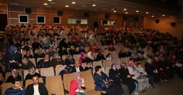 Kutlu Doğuma yakışan program