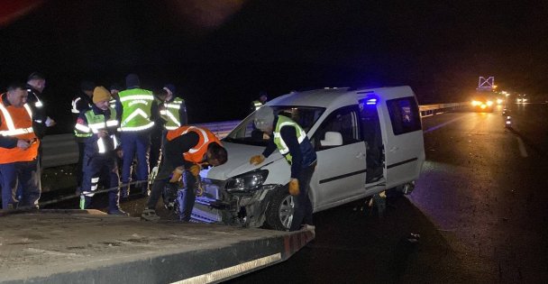 Kuzey Marmara Otoyolu'nda alkollü sürücü seyir halindeki otomobile arkadan çarptı: 6 yaralı