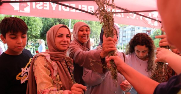 Lavanta atölyesine büyük ilgi