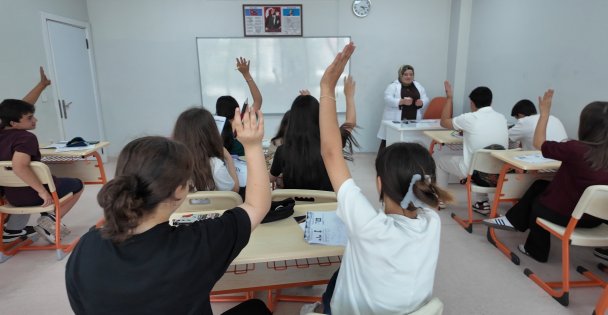 LGS'ye bilgi evlerinde hazırlandılar hayalleri için gün sayıyorlar