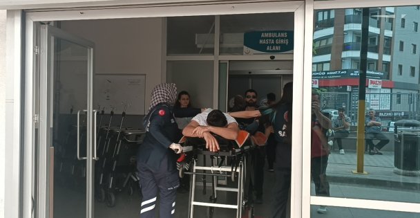 Markete giderken silahla vuruldu