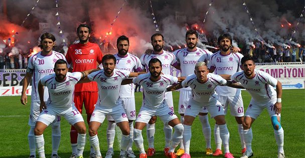 Menekşe uygun adım