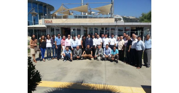 Milletin hizmetkarı olmak için